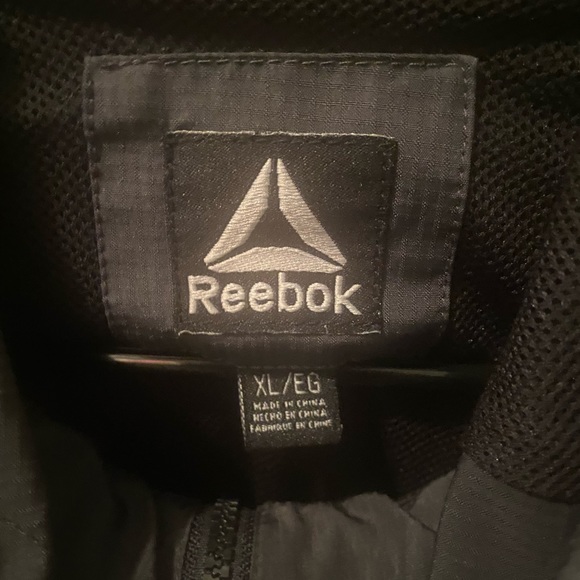 Reebok Snap Button Jacket Black Windbreaker Coach Style Men's XL Lightweight - Picture 2 of 5